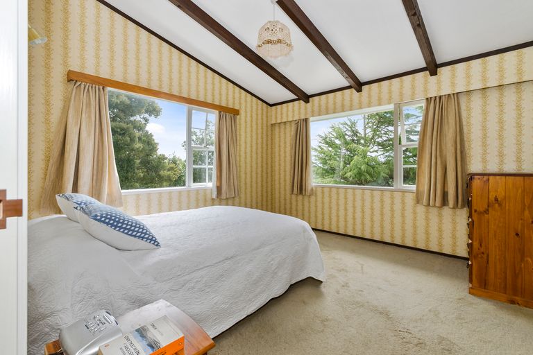 Photo of property in 3 Cromwell Place, Pukekohe, 2120