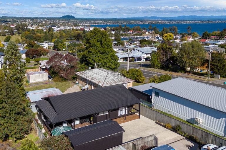 Photo of property in 105 Acacia Bay Road, Nukuhau, Taupo, 3330