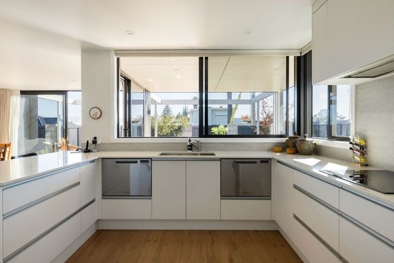 Photo of property in 90a Braid Road, St Andrews, Hamilton, 3200