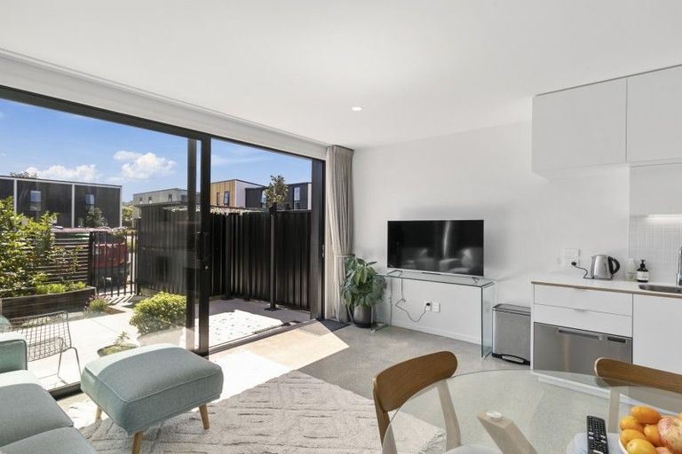 Photo of property in 4 Te Ara O Paetutu, Petone, Lower Hutt, 5012