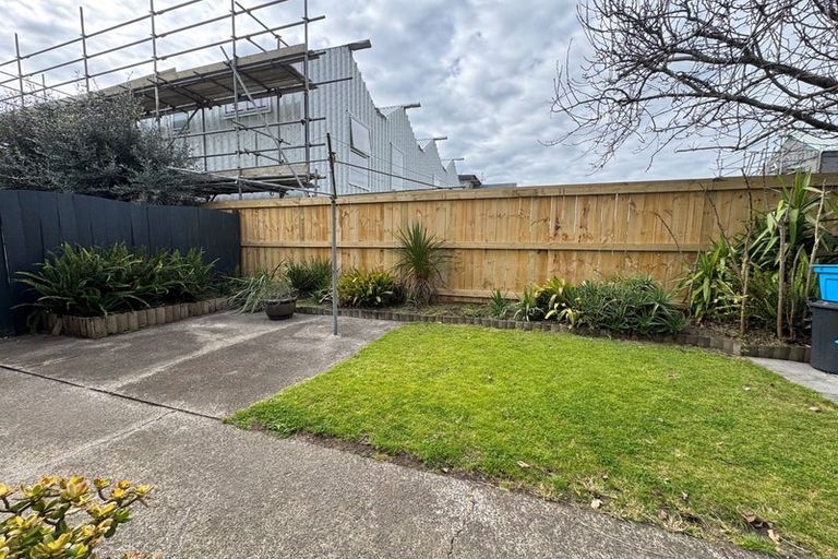 Photo of property in 21b Dickson Road, Papamoa Beach, Papamoa, 3118