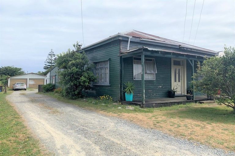 Photo of property in 30 Blake Street, Blaketown, Greymouth, 7805