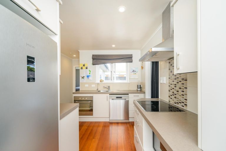 Photo of property in 921 Upper Main Street, Roslyn, Palmerston North, 4414