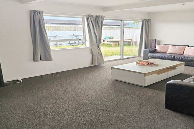 Photo of property in 12 Jellicoe Place, Tamatea, Napier, 4112