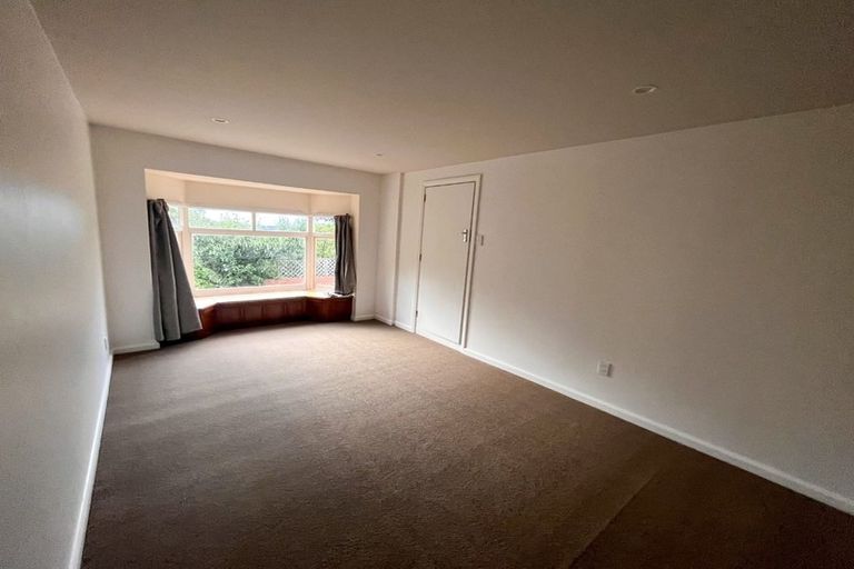 Photo of property in 18 Bridle Path Road, Heathcote Valley, Christchurch, 8022