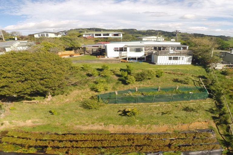 Photo of property in 9 Manukau Road, Raglan, 3225