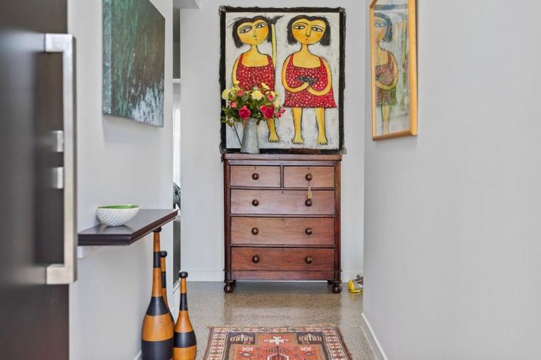 Photo of property in 21 Jacob Street, Brookfield, Tauranga, 3110