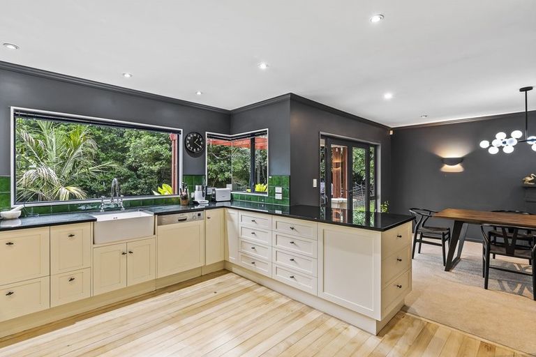 Photo of property in 103 Huia Street, Waikanae, 5391