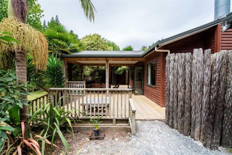 Photo of property in 44 Pine Valley Glade, Mangawhai, 0573