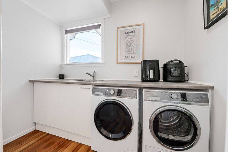 Photo of property in 9 Duncan Road, St Andrews, Hamilton, 3200
