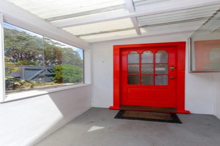 Photo of property in 134 Frankley Road, Frankleigh Park, New Plymouth, 4310