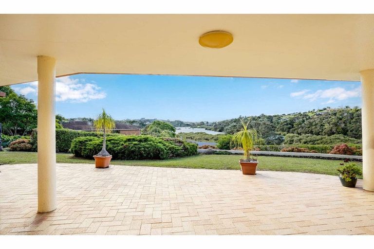 Photo of property in 105 Kemp Road, Kerikeri, 0230