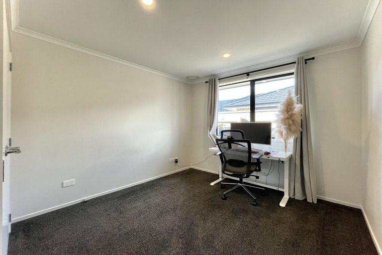 Photo of property in 19 Te Ara O Toroa, Wainuiomata, Lower Hutt, 5014