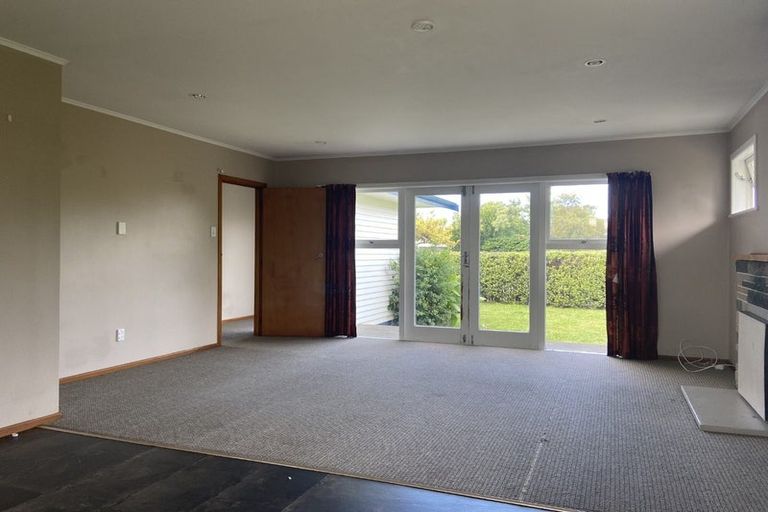 Photo of property in 13 Lipscombe Crescent, Havelock North, 4130