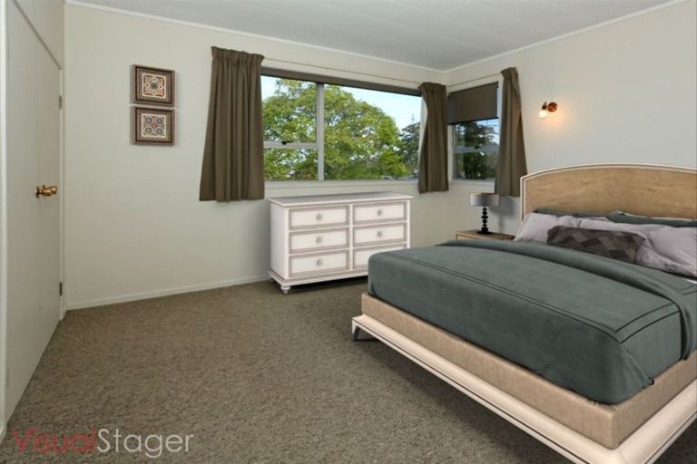 Photo of property in 20 Fitzwater Place, Henderson, Auckland, 0612