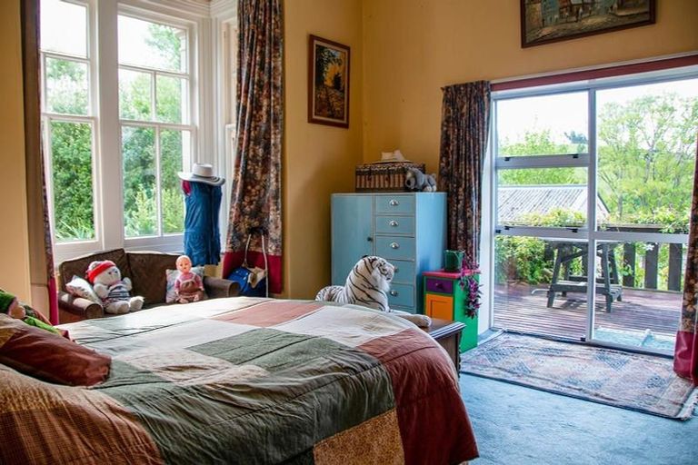 Photo of property in 21 Peel Street, Lawrence, 9532