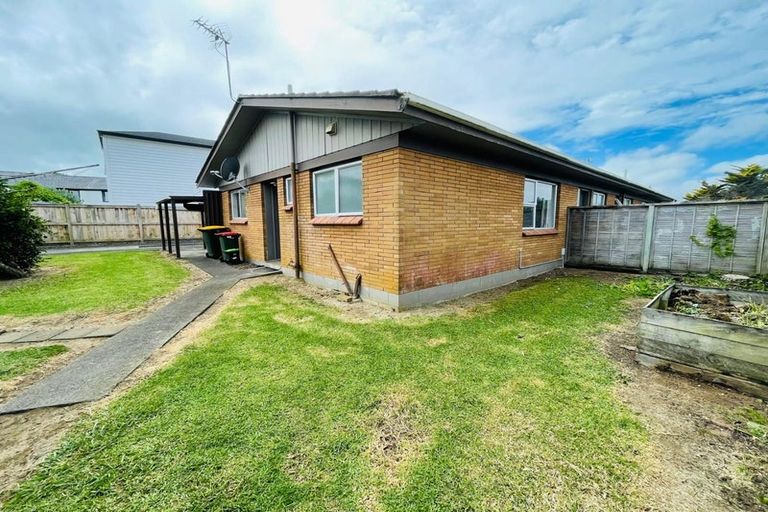 Photo of property in 22 Vanbrugh Place, Bucklands Beach, Auckland, 2014