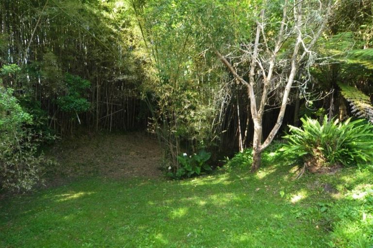 Photo of property in 1/333 Triangle Road, Massey, Auckland, 0614