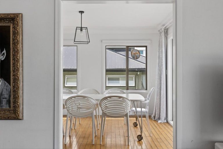 Photo of property in 4 Oceanbeach Road, Mount Maunganui, 3116