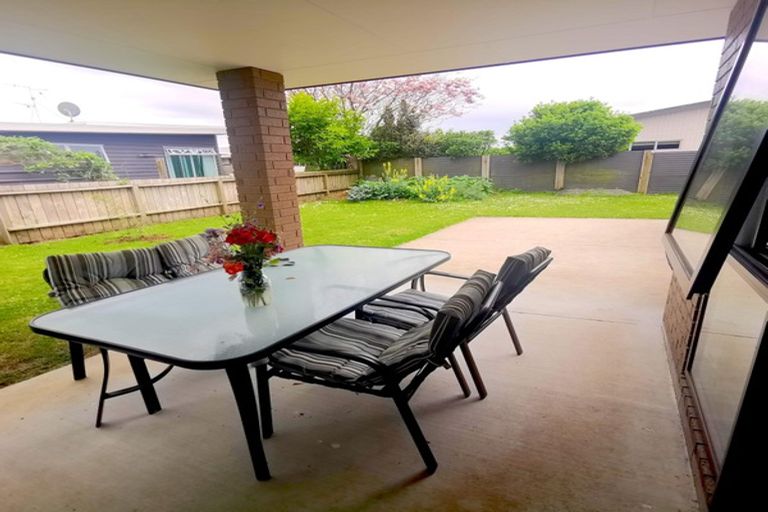 Photo of property in 7 Rewarewa Place, Paeroa, 3600