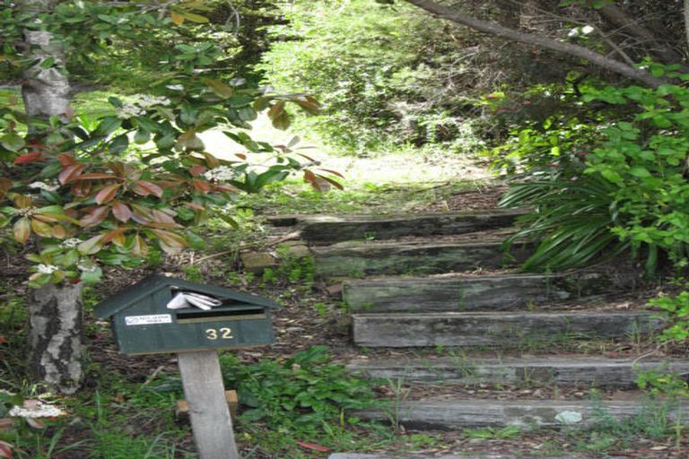 Photo of property in 32-34 Rangiora Terrace, Tahunanui, Nelson, 7011