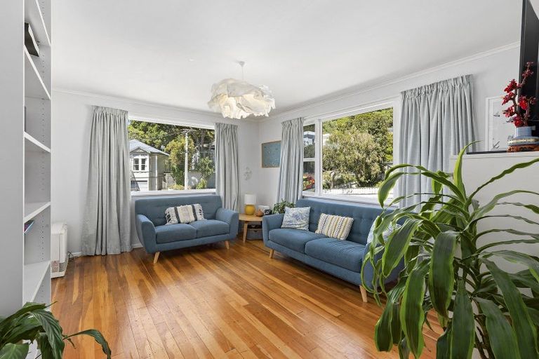 Photo of property in 26 Ribble Street, Island Bay, Wellington, 6023