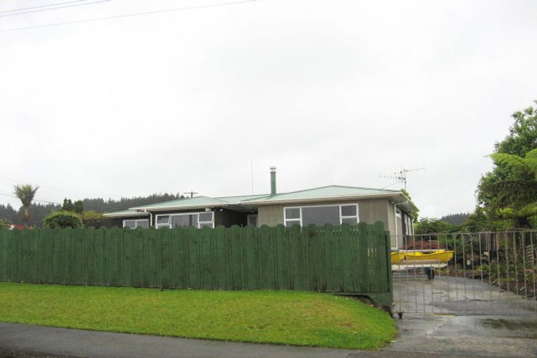 Photo of property in 92 Cartwright Road, Onerahi, Whangarei, 0110