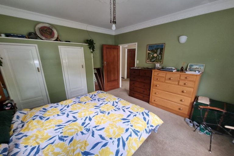 Photo of property in 90 Nottingham Street, Karori, Wellington, 6012