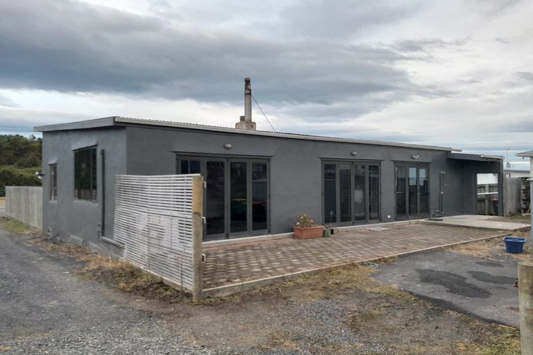 Photo of property in 1110 Brighton Road, Brighton, Dunedin, 9035