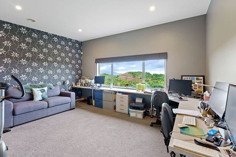 Photo of property in 25 Mahurenga Lane, Te Horo, Otaki, 5581