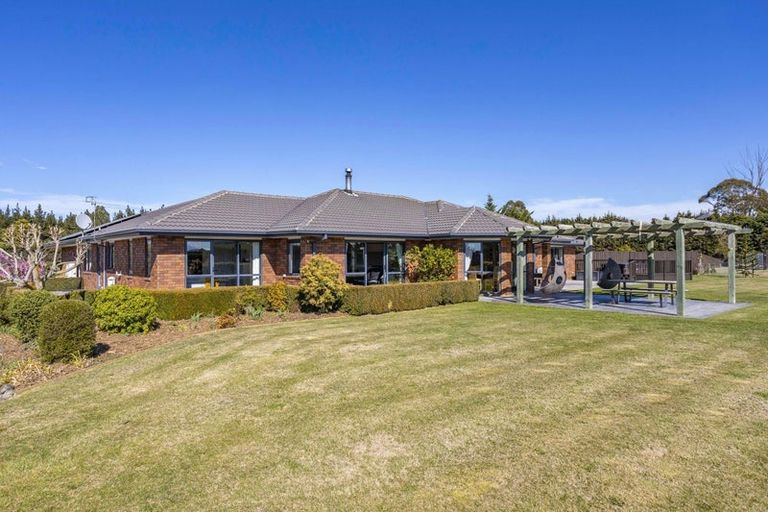 Photo of property in 160 Swamp Road, Loburn, Rangiora, 7472