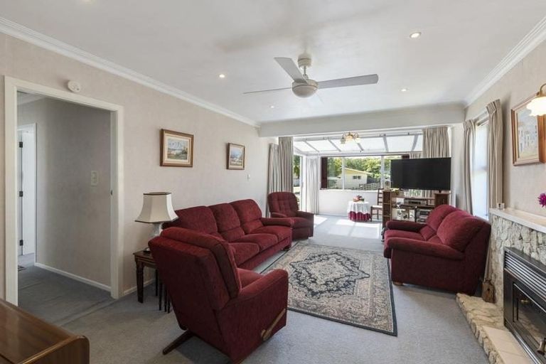 Photo of property in 20 Stirling Street, Levin, 5510