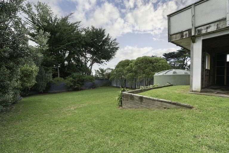 Photo of property in 129 Park Avenue, Waitarere Beach, Levin, 5510