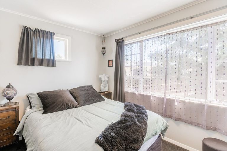 Photo of property in 70 Michael Road, Paraparaumu Beach, Paraparaumu, 5032