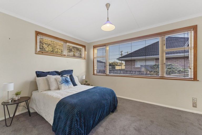 Photo of property in 27 Eatwell Avenue, Paraparaumu Beach, Paraparaumu, 5032