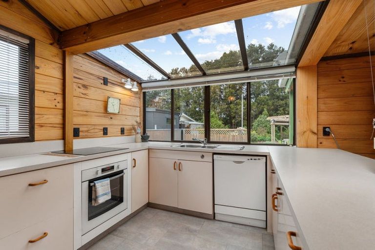 Photo of property in 19 Deller Drive, Carterton, 5713