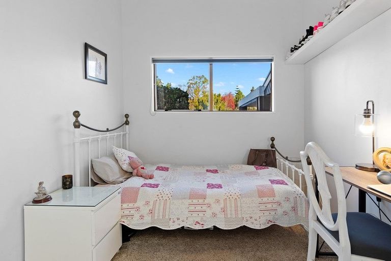 Photo of property in 8 Awanui Place, Welcome Bay, Tauranga, 3112