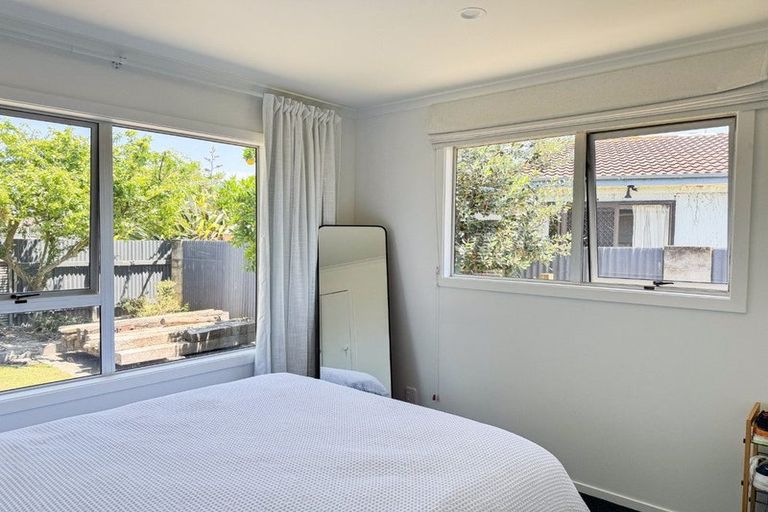 Photo of property in 21 Foster Terrace, Onekawa, Napier, 4110