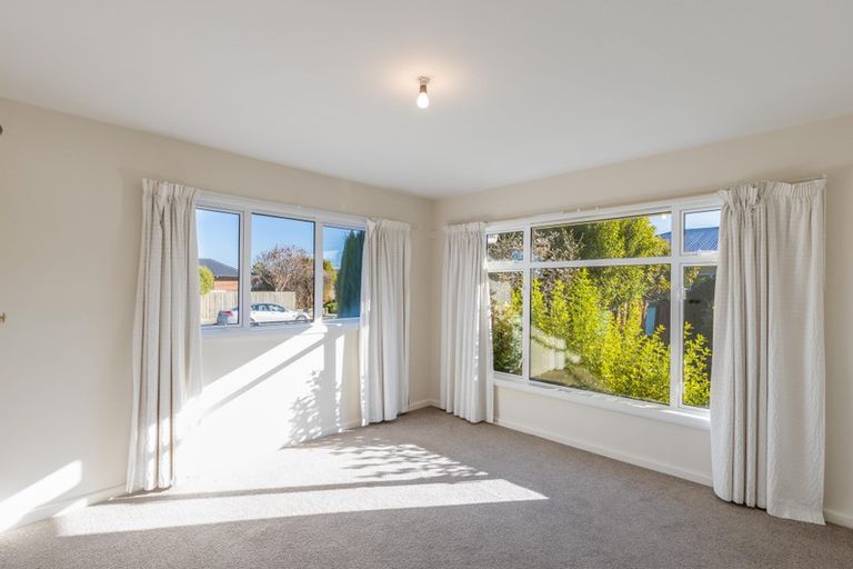 Photo of property in 27 Bourne Crescent, Papanui, Christchurch, 8053