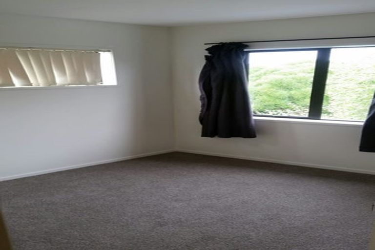 Photo of property in 12/36 West Coast Road, Glen Eden, Auckland, 0602