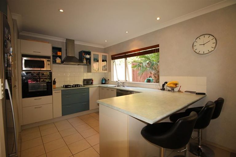 Photo of property in 44a Selwyn Road, Cockle Bay, Auckland, 2014