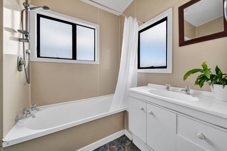 Photo of property in 94 Argyle Street, Hawera, 4610