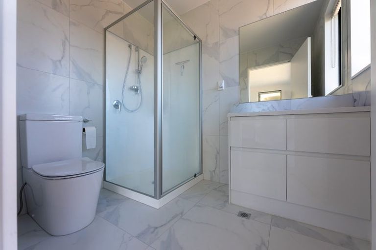 Photo of property in 34 Seafarer Crescent, Stanmore Bay, Whangaparaoa, 0932