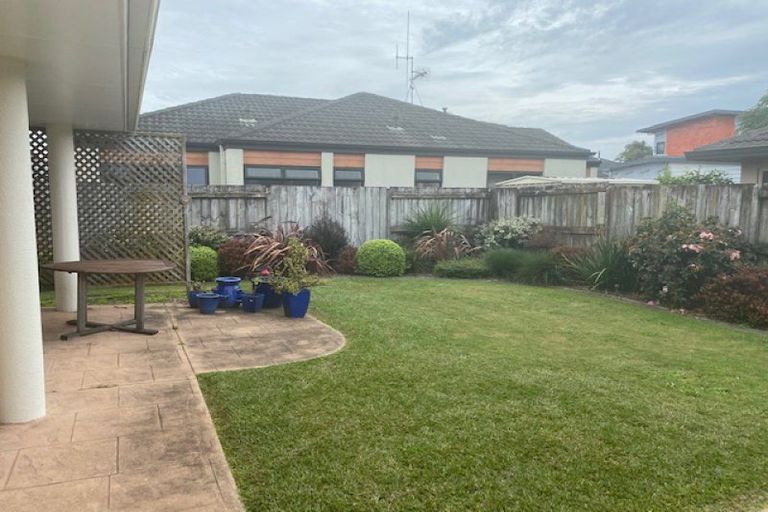 Photo of property in 18 Kahira Crescent, Papamoa Beach, Papamoa, 3118