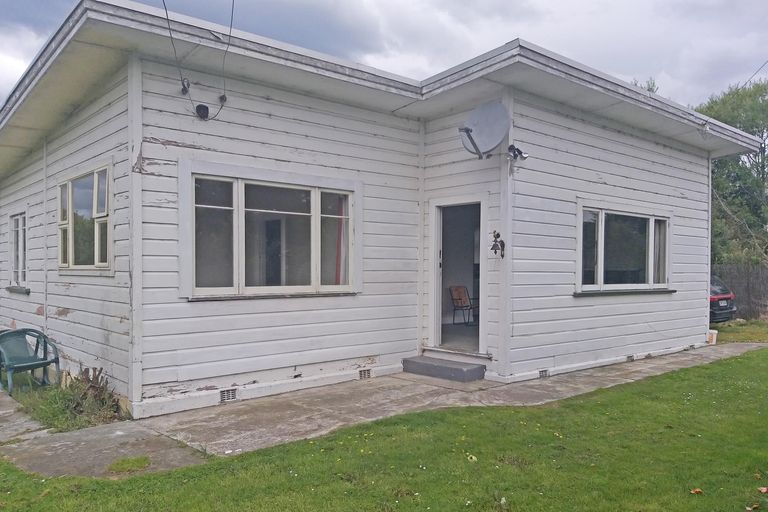 Photo of property in 32 Liverpool Street, Hampden, 9410