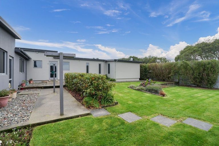 Photo of property in 44 Glenroy Park Drive, Waikiwi, Invercargill, 9810