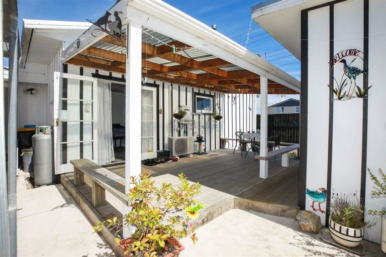 Photo of property in 21 Station Road, Paeroa, 3600