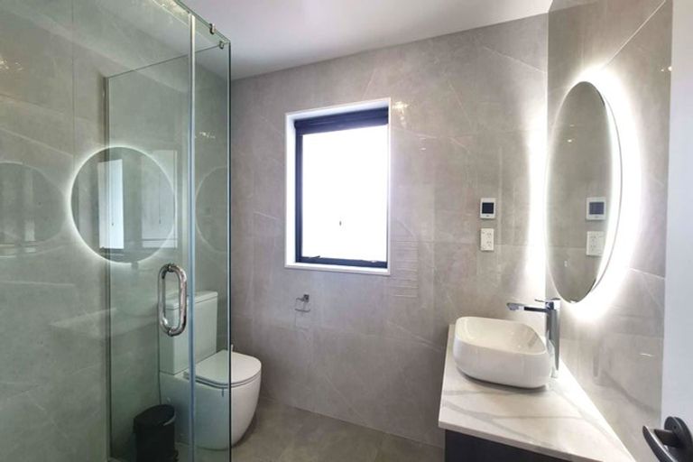 Photo of property in 114 Valderama Drive, Flat Bush, Auckland, 2019