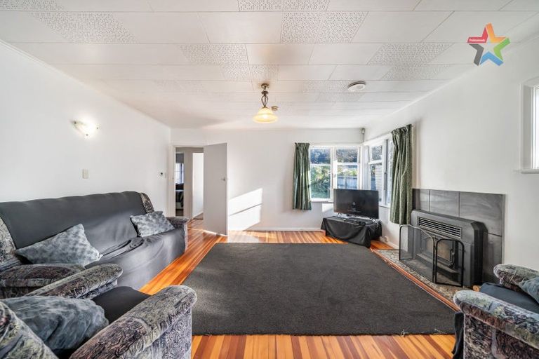 Photo of property in 28 Totara Street, Wainuiomata, Lower Hutt, 5014
