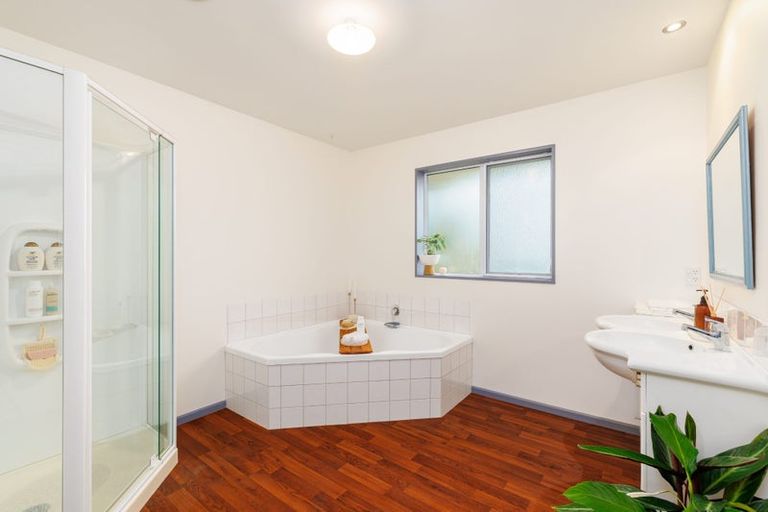 Photo of property in 32 Oak Tree Lane, Rolleston, 7614